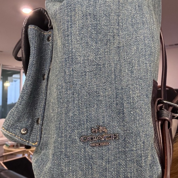 Coach Denim Turnlock backpack Gunmetal Rivets  Navy leather - Picture 13 of 17